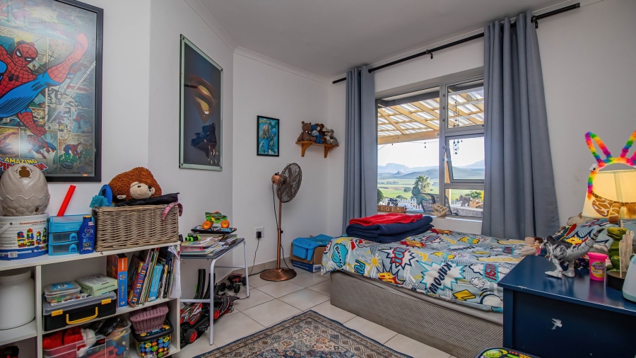 5 Bedroom Property for Sale in Fraaiuitsig Western Cape